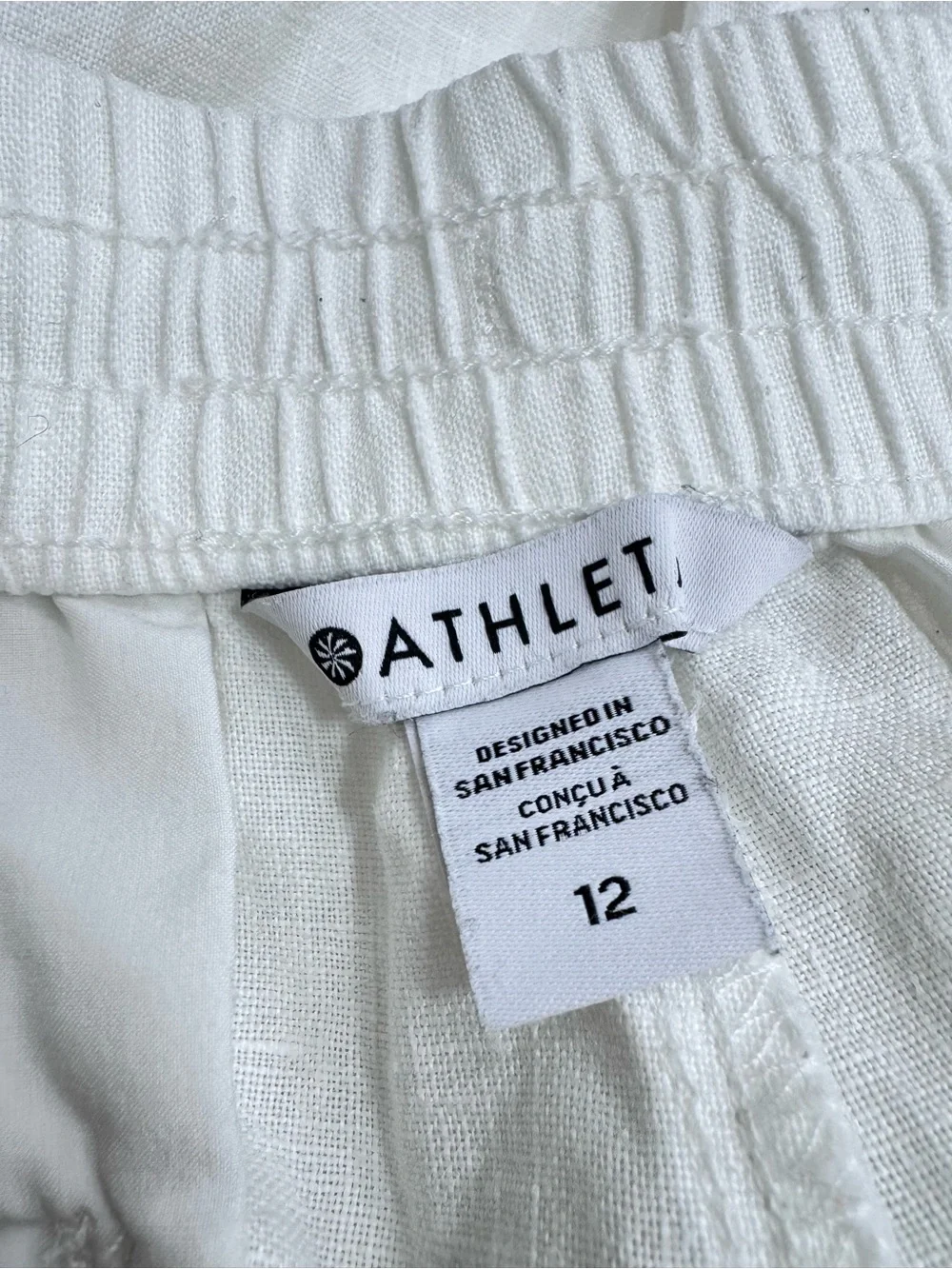 Athleta white retreat